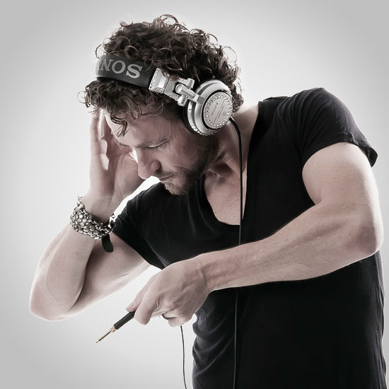 DJ HOODY